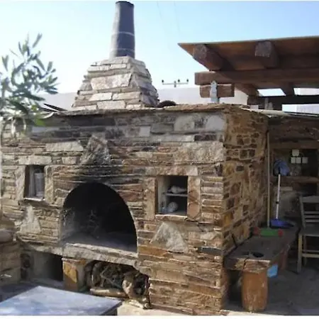 With Kitchenette For 4 Guests Greece Apartment