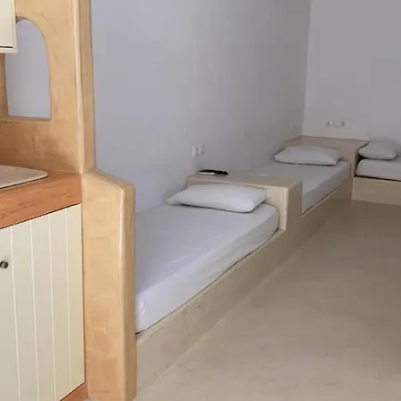 Apartment With Kitchenette For 4 Guests Greece *